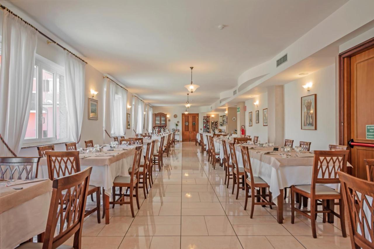 Albergo Rondo Acqui Terme Exterior photo