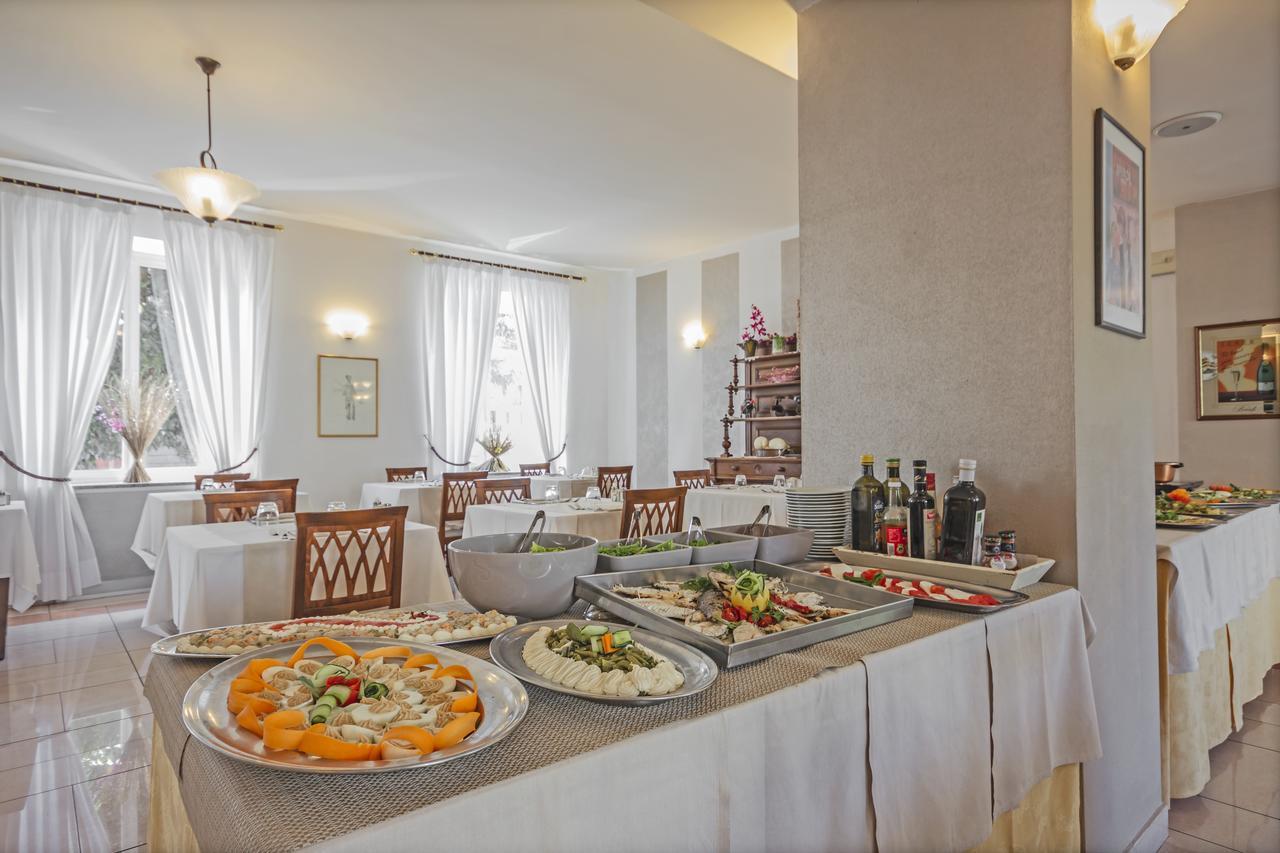 Albergo Rondo Acqui Terme Exterior photo