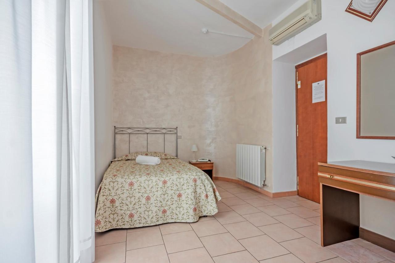 Albergo Rondo Acqui Terme Exterior photo