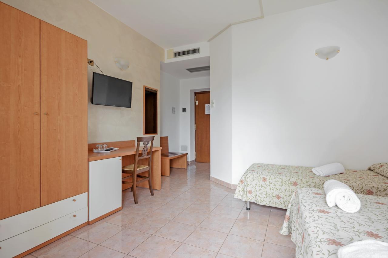 Albergo Rondo Acqui Terme Exterior photo