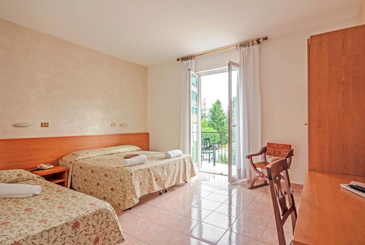 Albergo Rondo Acqui Terme Exterior photo