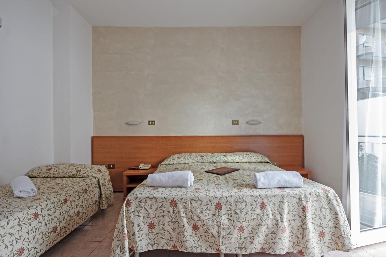 Albergo Rondo Acqui Terme Exterior photo